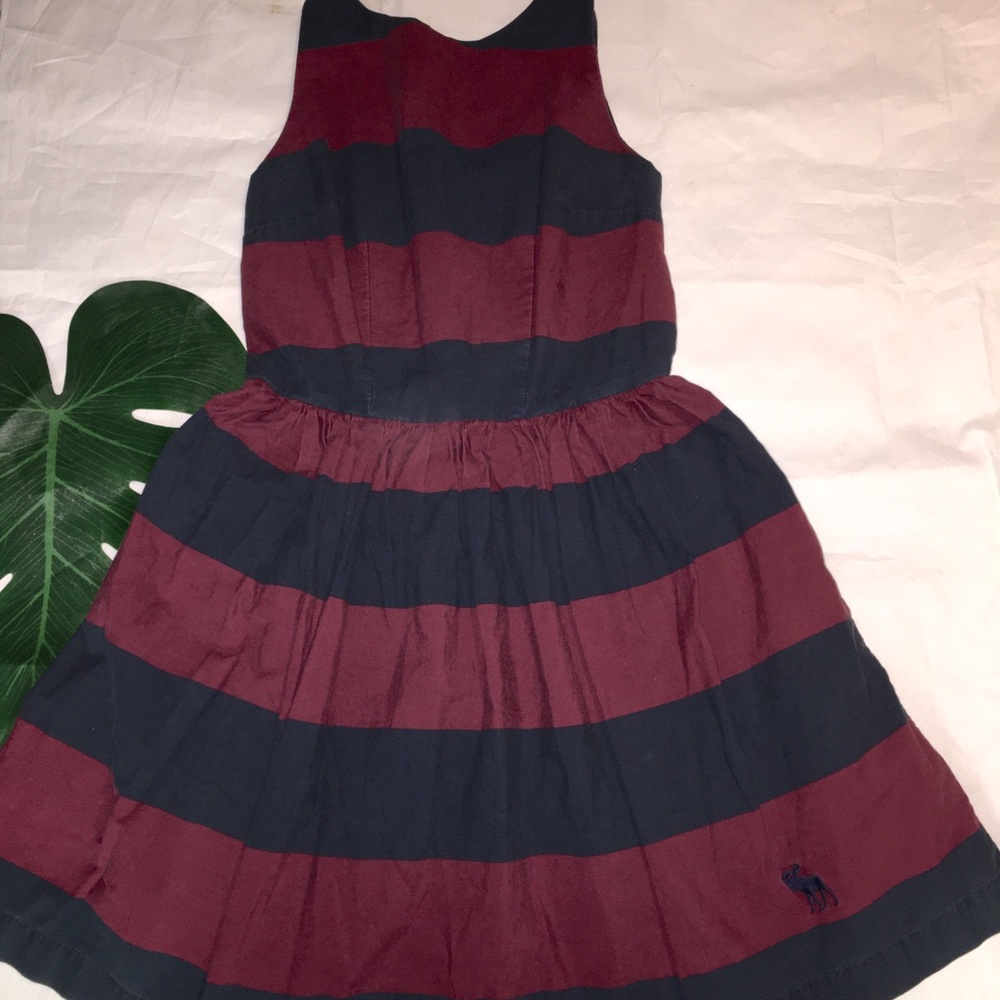Abercrombie and Fitch striped dress size 6